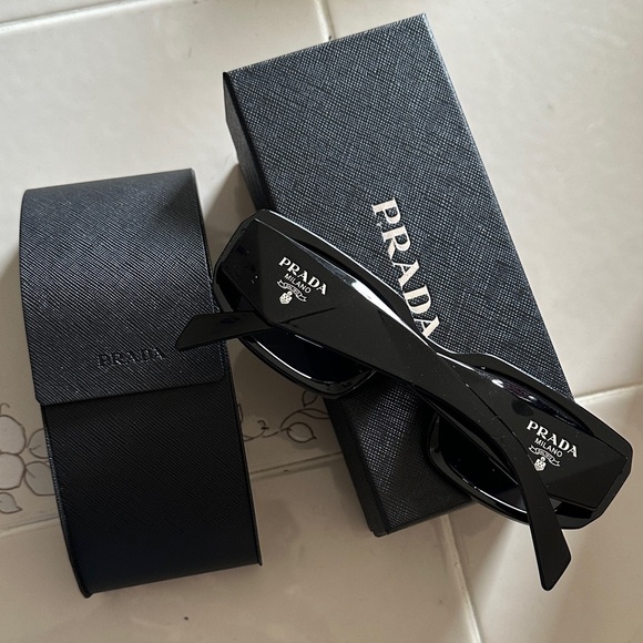 Prada Glossy Black Sunglasses - Picture 1 of 8